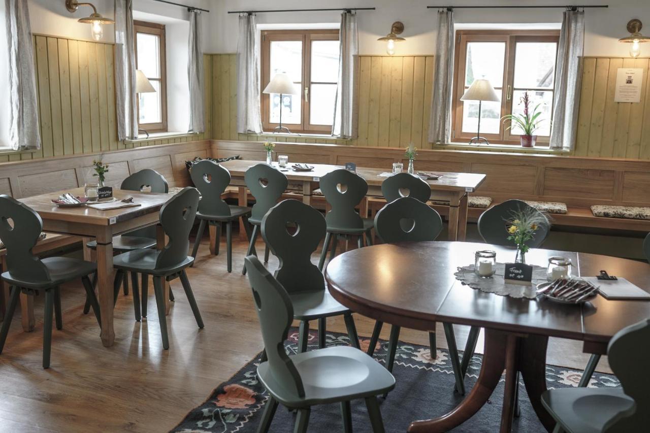 Hotel Kastanienhof Pfettrach *